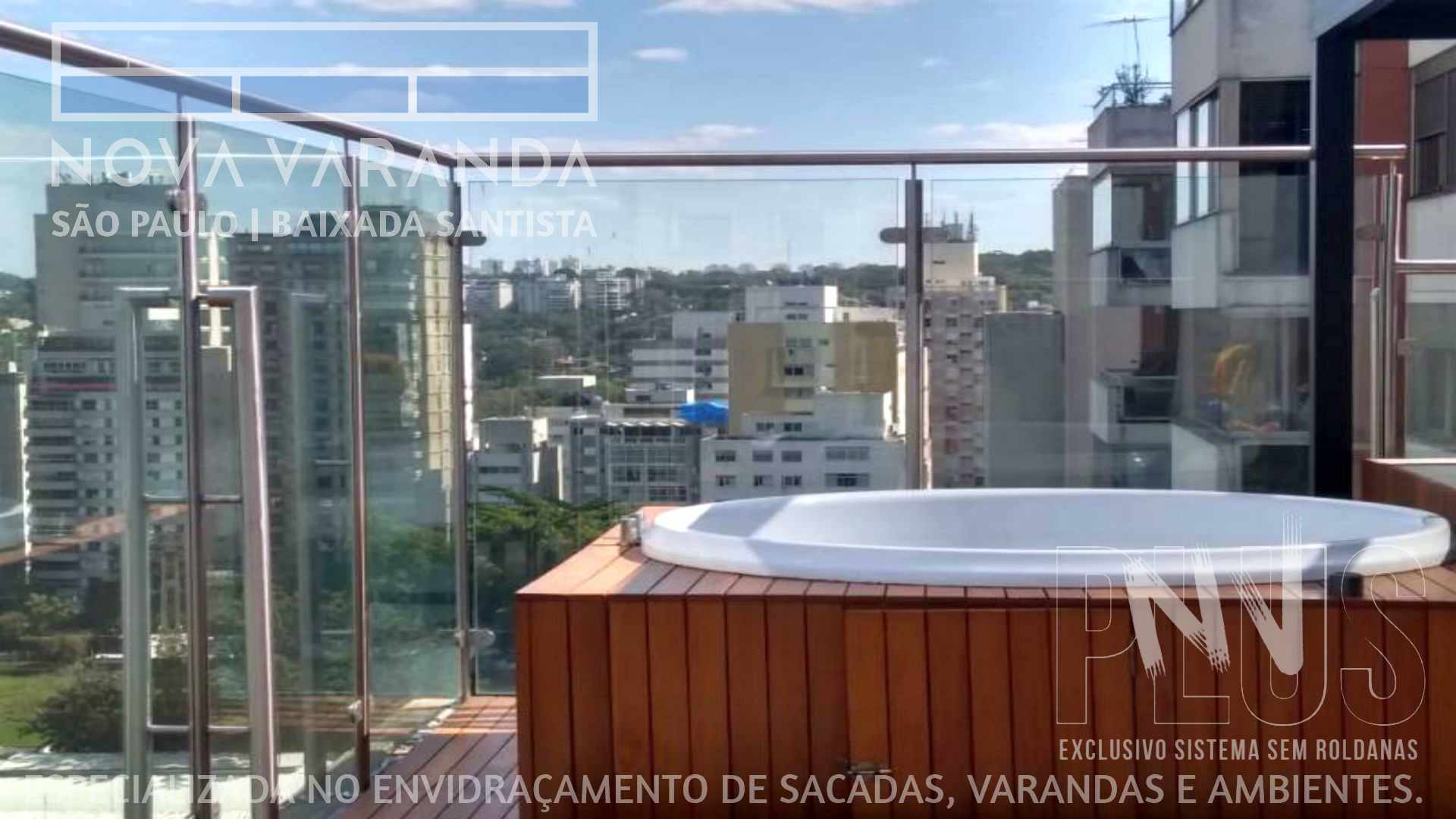 Suporte de Mídia Vertical Caiçara