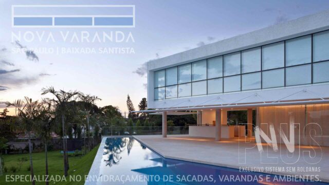 Suporte de Mídia Vertical ✨ FrontLight Moderna e Valorizada Sob Medida ⛱️ Empenas Cegas Praia do Pernambuco (Guarujá) ☎ 0800