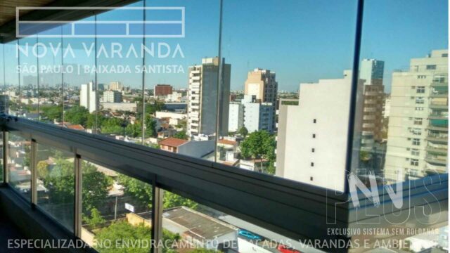 Suporte de Mídia Vertical ✨ FrontLight Moderna e Valorizada Sob Medida ⛱️ Empenas Cegas Ribeirópolis (Praia Grande) ☎ 0800