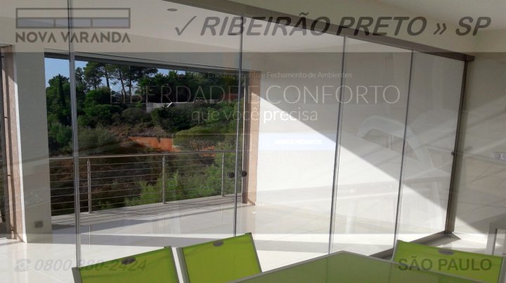 Suporte de Mídia Vertical Ribeirão Preto