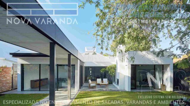 Suporte de Mídia Vertical ✦ Painel Urbano: Mídia Predial com Estilo e Proteção pra SUA Marca ✧ Empenas Cegas Serra, ES (SER) ☎ 0800-880-2424