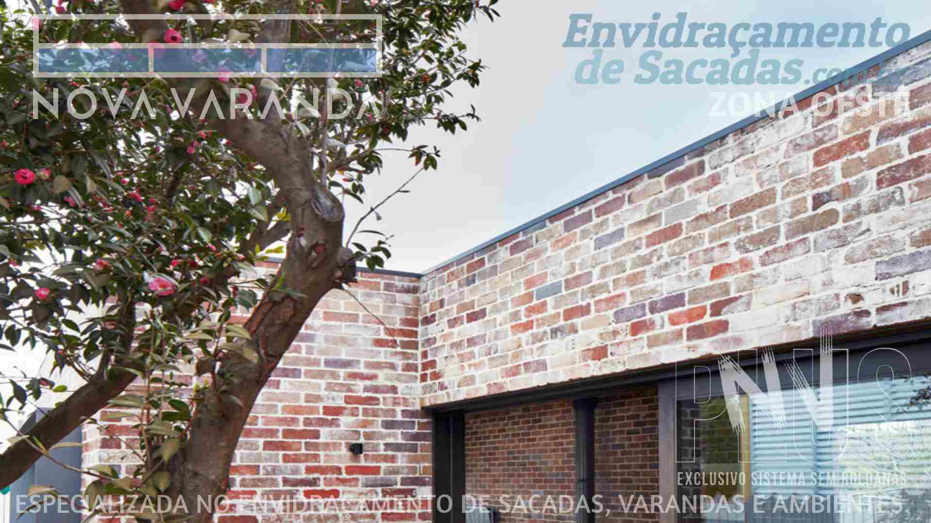 Suporte Vertical de Mídia Campos da Escolástica